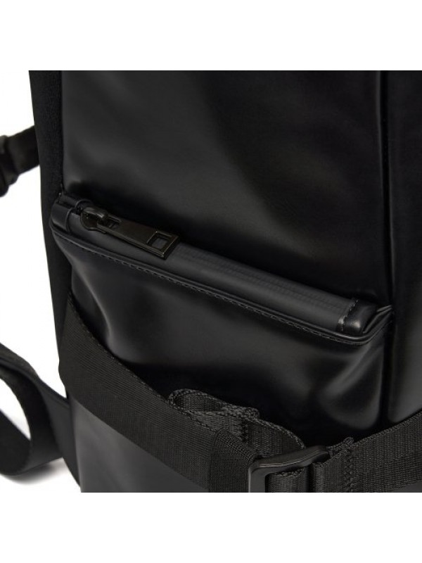 Leather rubbrer logo backpack [black]